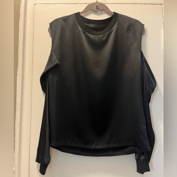 RtA SILK Cutout Shoulder Blouse - Picture 3 of 7